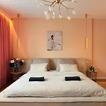 Διαμέρισμα Cozy Spot Center *